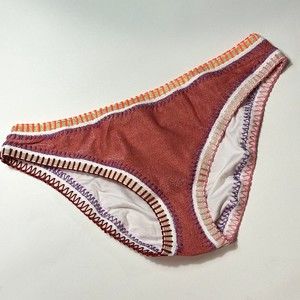 PilyQ PQ Teaberry Crochet Trim Scoop Swim Bikini Bottom Size S NWT